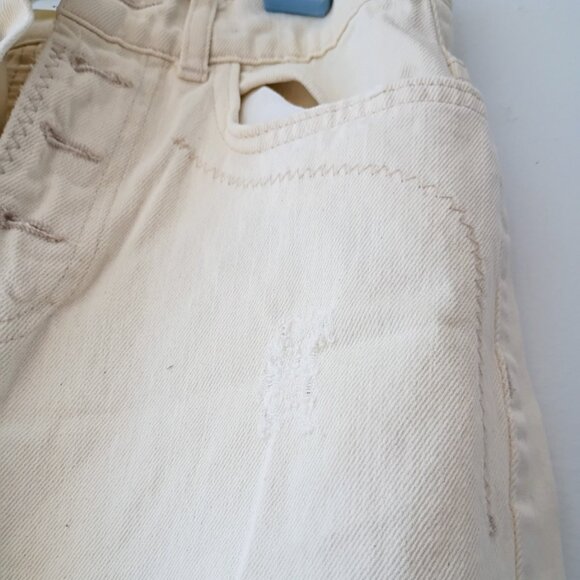 Zara Denim Collection Distressed High-Rise Button Fly Jeans - Off White, Size 00 - Picture 5 of 8